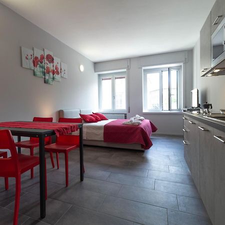 Papavero Apartment - Affitti Brevi Italia Lecco Ngoại thất bức ảnh