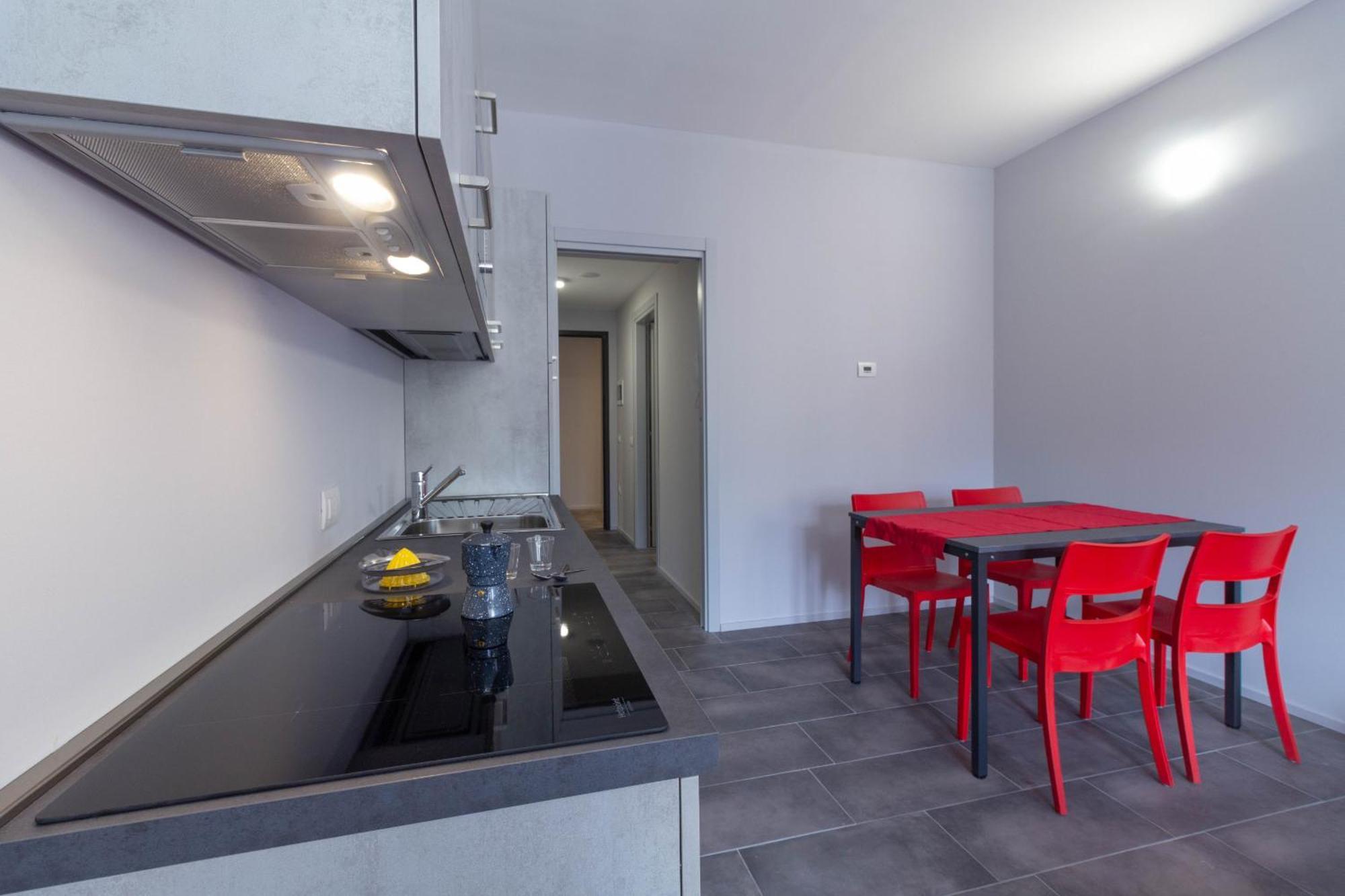 Papavero Apartment - Affitti Brevi Italia Lecco Ngoại thất bức ảnh